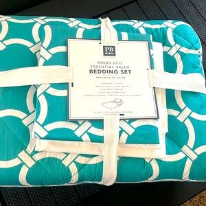Pottery Barn Rings Deluxe Set w/  Comforter, Sheet Set, 2 Pillowcase NWT